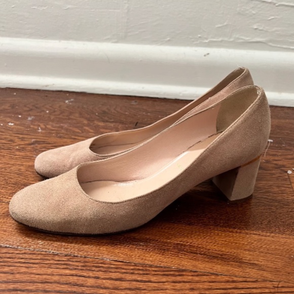 Kate Spade Beige Dolores Too Suede Stacked Gold Heels Size 8 - Picture 4 of 9